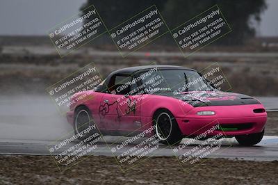 media/Nov-15-2025-CalClub SCCA (Sat) [[7bfa5a7151]]/Race/Group 4/